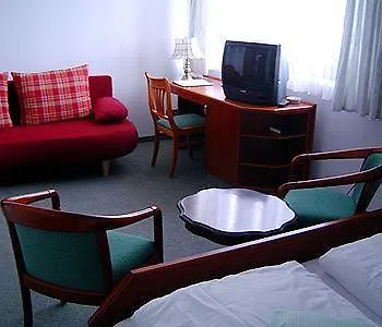 מינכן Hotel Stadt Pasing 3*,