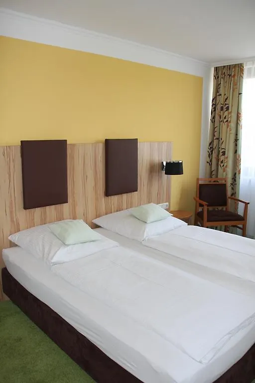 Hotel Stadt Pasing Münih 3*,  Almanya